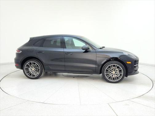 2021 Porsche Macan Base
