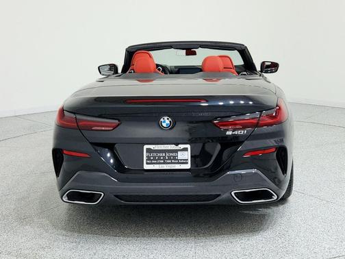 2022 BMW 840 i