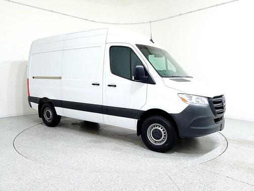 2020 Mercedes-Benz Sprinter 1500 Standard Roof I4