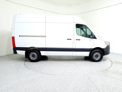 2020 Mercedes-Benz Sprinter 1500 Standard Roof I4