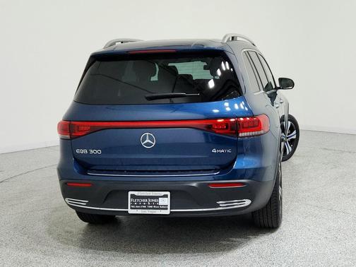 2023 Mercedes-Benz EQB 300 4MATIC