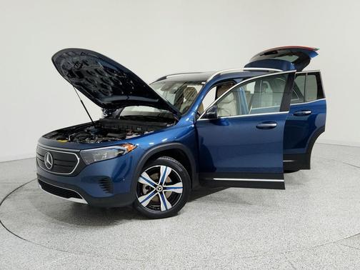 2023 Mercedes-Benz EQB 300 4MATIC