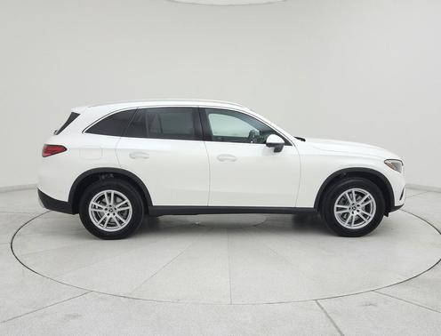 2025 Mercedes-Benz GLC 300 Base