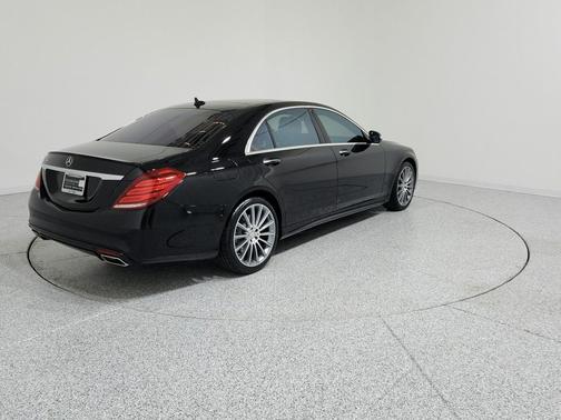 2016 Mercedes-Benz S-Class S 550