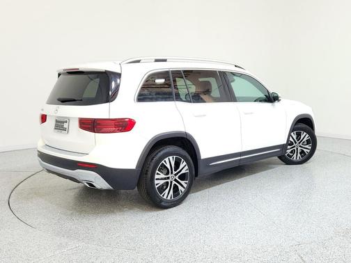 2026 Mercedes-Benz GLB 250 Base