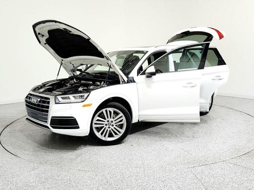 2019 Audi Q5 2.0T Premium Plus