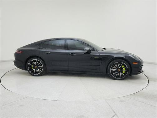 2018 Porsche Panamera E-Hybrid 4