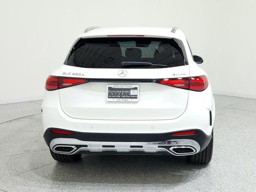 2025 Mercedes-Benz GLC 350e Base