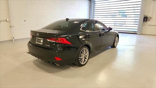 2017 Lexus IS 200t Base