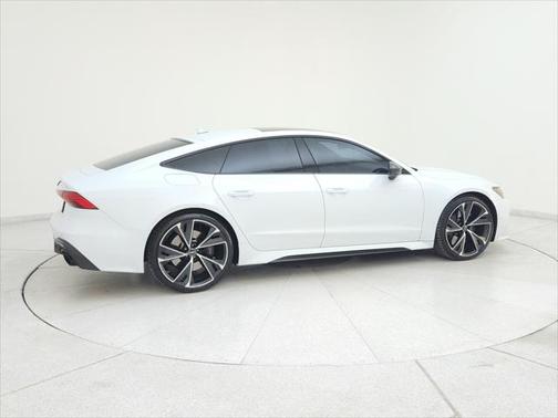 2021 Audi RS 7 4.0T
