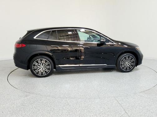 2026 Mercedes-Benz EQE 320 EQE 320