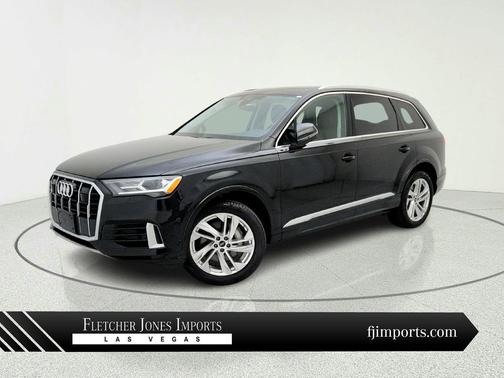 Mythos Black Metallic 2023 Audi Q7 55 Premium Plus