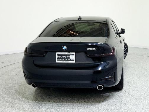 2019 BMW 330 330i