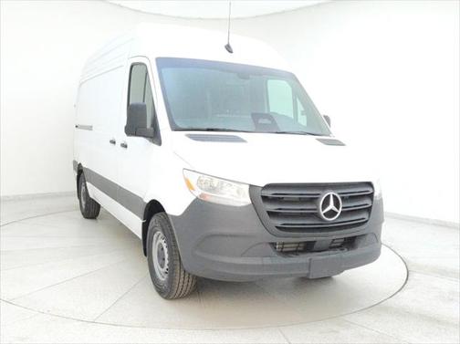 2025 Mercedes-Benz Sprinter 2500 Standard Roof