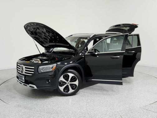 2024 Mercedes-Benz GLB 250 4MATIC