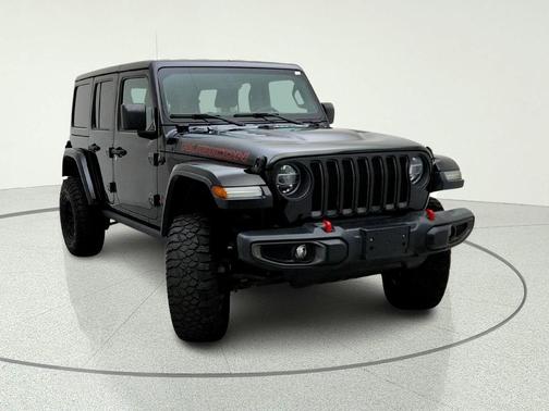 Black Clearcoat 2020 Jeep Wrangler Unlimited Rubicon