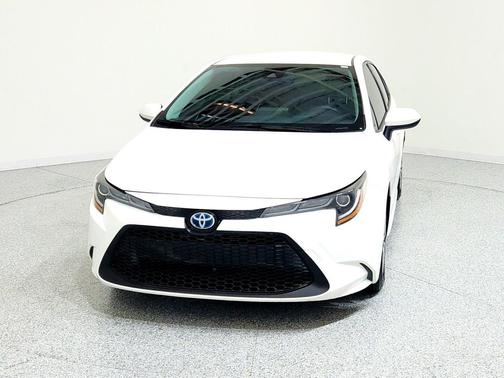 2022 Toyota Corolla Hybrid LE