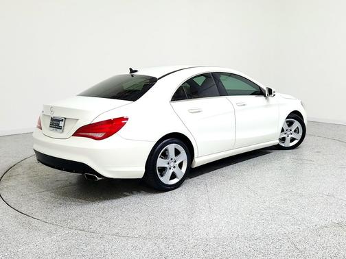2015 Mercedes-Benz CLA-Class Base