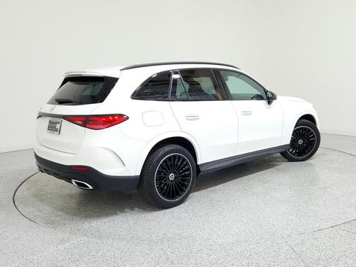 2026 Mercedes-Benz GLC 300 Base