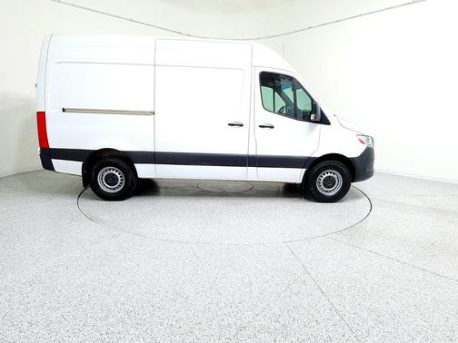 2022 Mercedes-Benz Sprinter 2500 Standard Roof