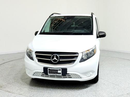 2018 Mercedes-Benz Metris Base