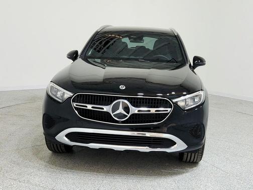 2026 Mercedes-Benz GLC 300 Base
