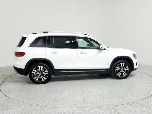 2026 Mercedes-Benz GLB 250 Base