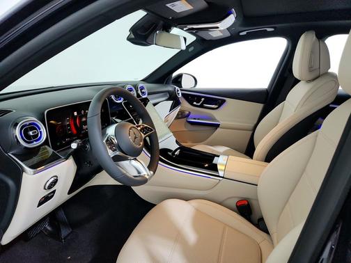 2026 Mercedes-Benz GLC 300 Base