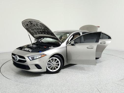 2019 Mercedes-Benz A-Class A 220
