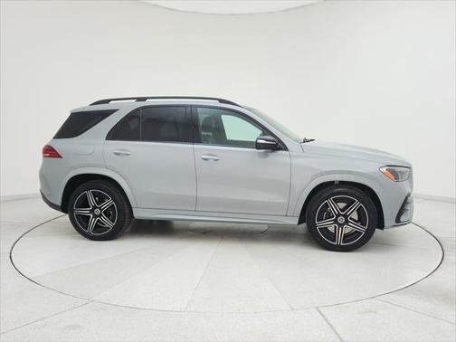 2025 Mercedes-Benz GLE 450e 4MATIC