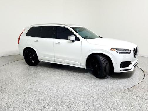 2019 Volvo XC90 T6 R-Design