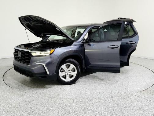 2023 Honda Pilot AWD LX