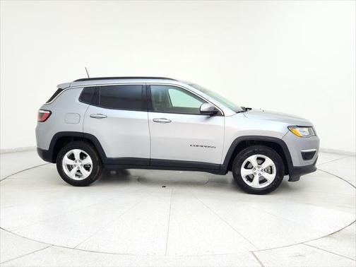 2017 Jeep New Compass Latitude