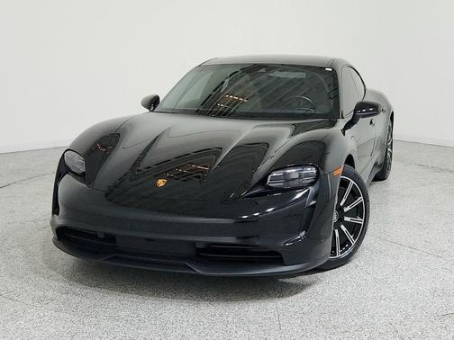 2023 Porsche Taycan 