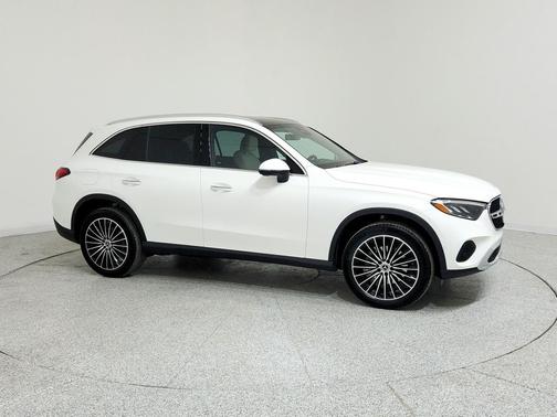 2026 Mercedes-Benz GLC 300 Base