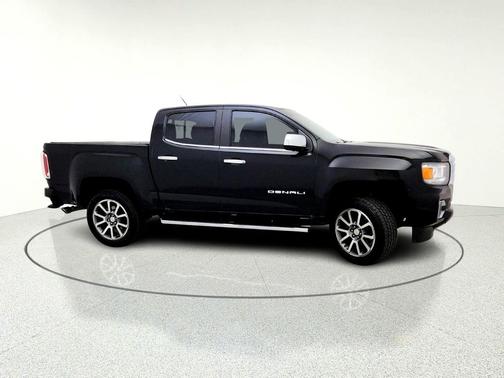 2021 GMC Canyon Denali