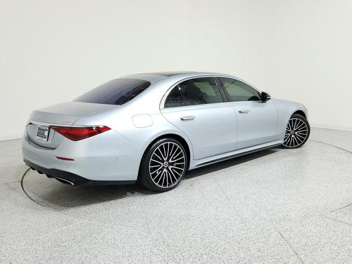 2022 Mercedes-Benz S-Class 4MATIC