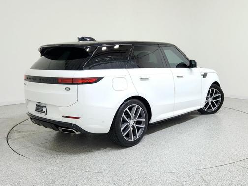 2023 Land Rover Range Rover Sport SE