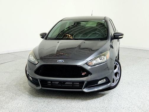 2017 Ford Focus ST 