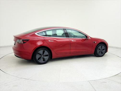 2019 Tesla Model 3 Mid Range