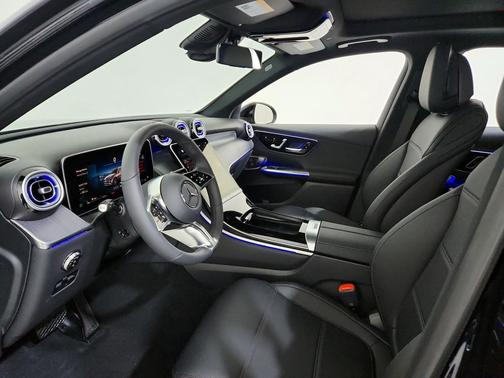 2026 Mercedes-Benz GLC 300 Base