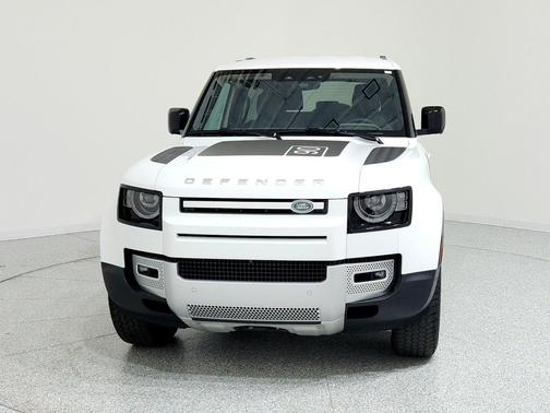 2022 Land Rover Defender 90 S