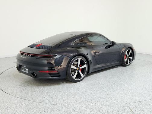2020 Porsche 911 Carrera S