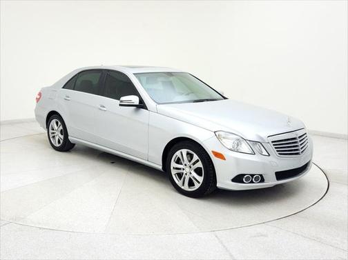 2011 Mercedes-Benz E-Class 4MATIC