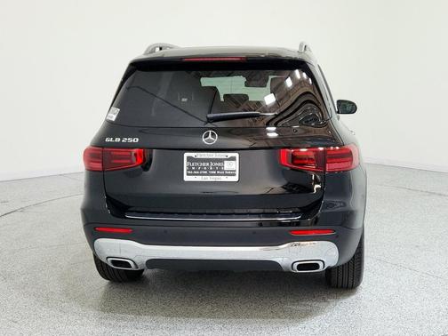 2025 Mercedes-Benz GLB 250 Base