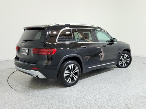 2025 Mercedes-Benz GLB 250 Base