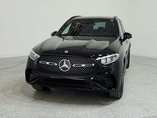 2026 Mercedes-Benz GLC 300 Base