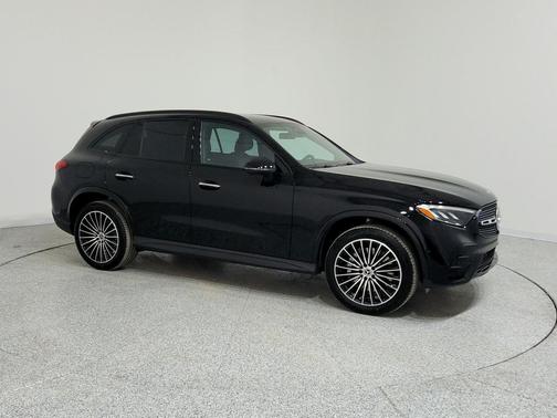 2026 Mercedes-Benz GLC 300 Base