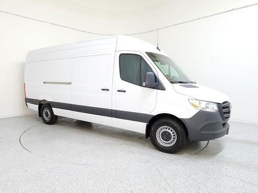 2026 Mercedes-Benz Sprinter 2500 High Roof