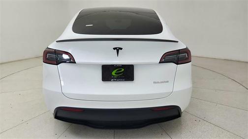 2024 Tesla Model Y Performance Dual Motor All-Wheel Drive